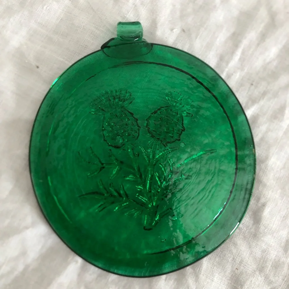 Kitras Art Glass Thistle Suncatcher - Picture 3 of 8